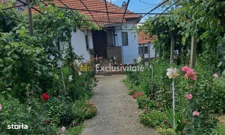 Casă cu 4 camere în Buduhala
