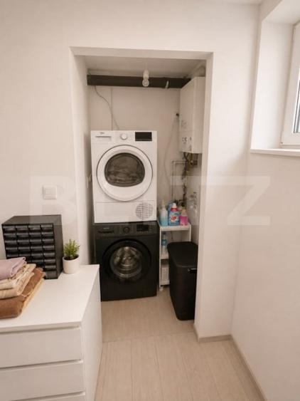 Casă cu 5 camere cu Teren 500 Mp în Central