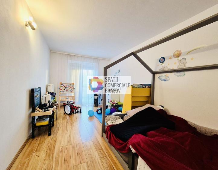 Apartament cu 3 camere decomandat, mobilat în Avantgarden