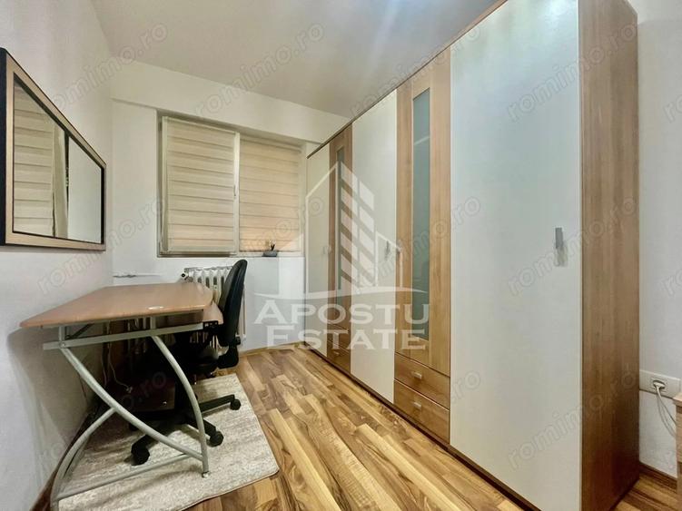 Apartament cu 2 camere semidecomandat în Intim
