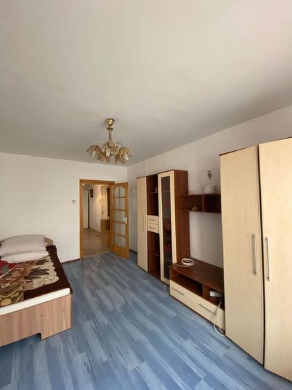 Apartament cu 2 camere decomandat în Dărmănești