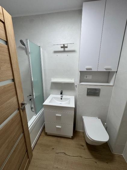 Casă cu 4 camere cu Canalizare în Theodor Pallady