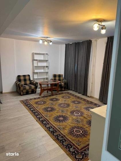 Garsonieră decomandată în Central