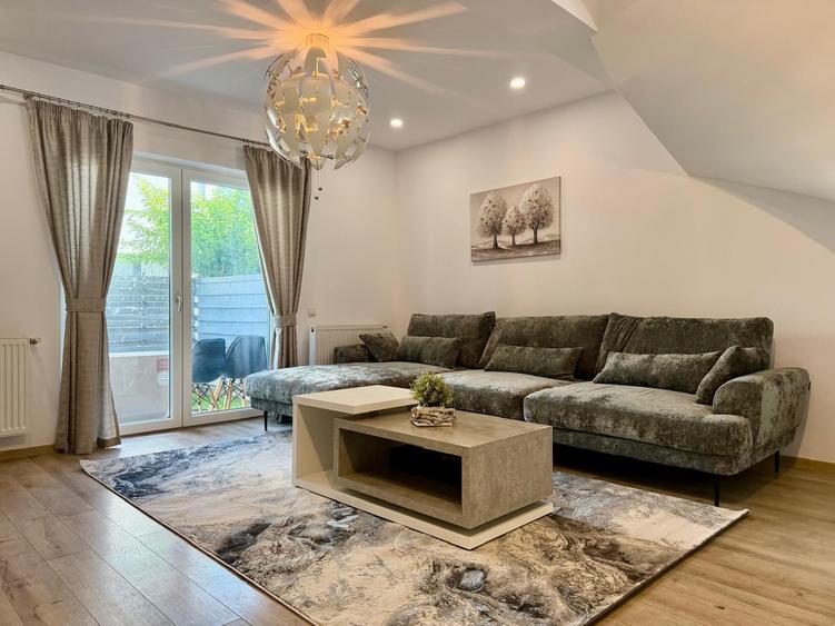 Casă individuală cu 4 camere cu Teren 330 Mp în Tunari