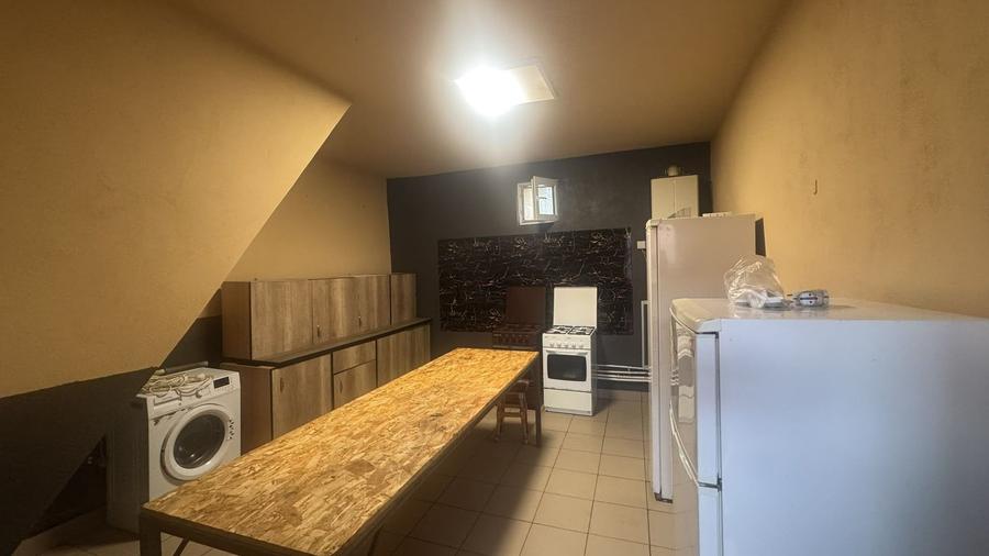 Casă cu 4 camere cu Canalizare în Micălaca