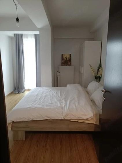 Apartament cu 3 camere decomandat, mobilat în Dudu