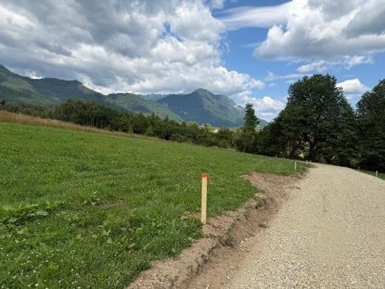 Teren Construcții intravilan de 1000 mp, în Râșnov
