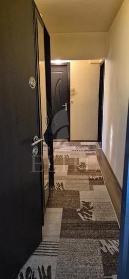 Apartament cu 2 camere decomandat în Plopilor