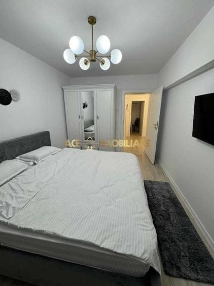 Apartament cu 2 camere decomandat, mobilat în Unirii