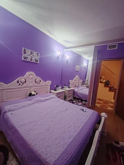 Casă individuală cu 6 camere cu Canalizare în Văleni