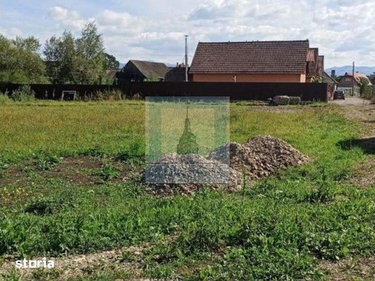 Teren de 800 mp, în Prejmer