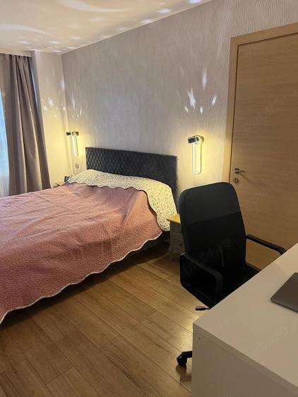 Apartament cu 3 camere nedecomandat în Central