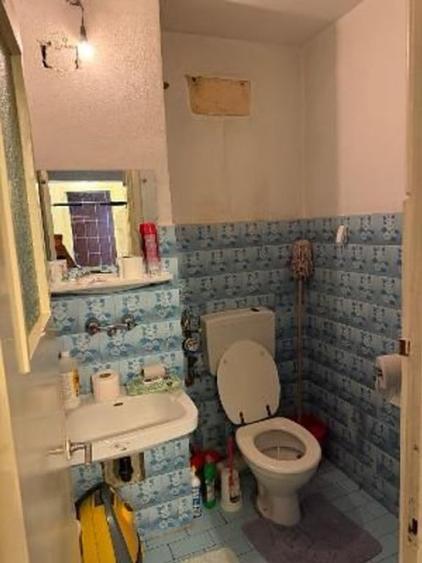 Apartament cu 3 camere decomandat în Salca