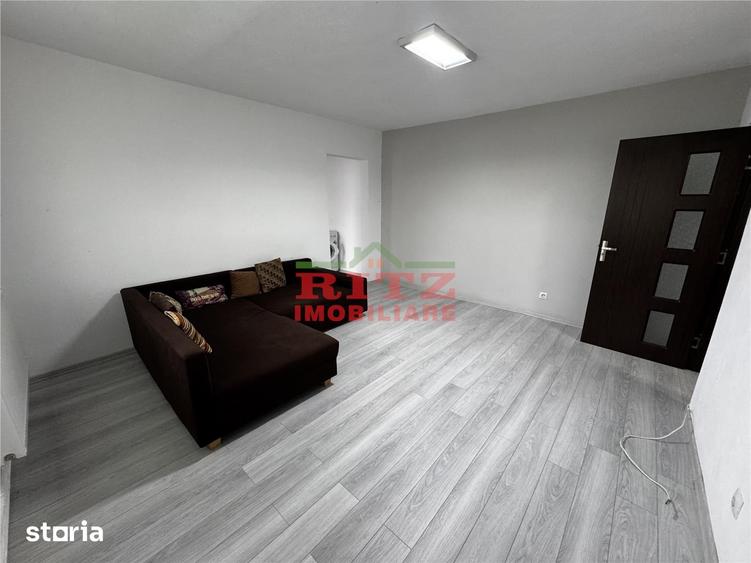 Apartament cu 2 camere semidecomandat în Nicolae Titulescu