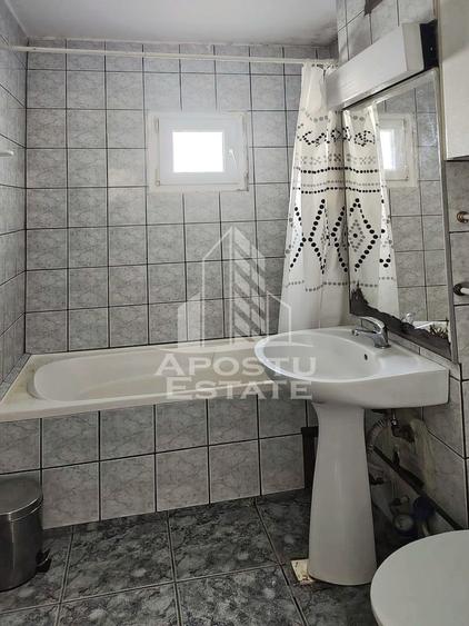 Apartament cu 2 camere semidecomandat, mobilat în Micălaca