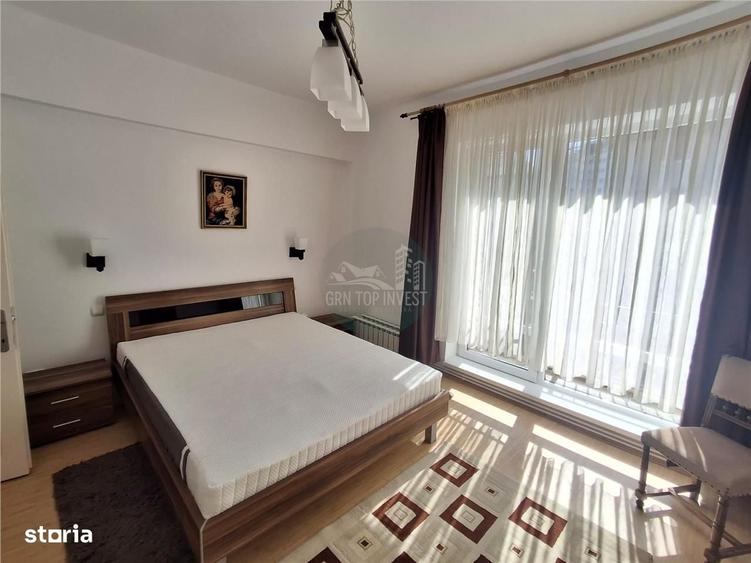 Apartament cu 4 camere decomandat în Central