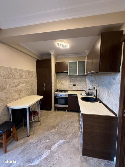 Apartament cu 2 camere în Lipovei
