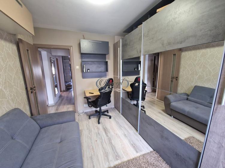 Apartament cu 3 camere decomandat, mobilat în Între Lacuri