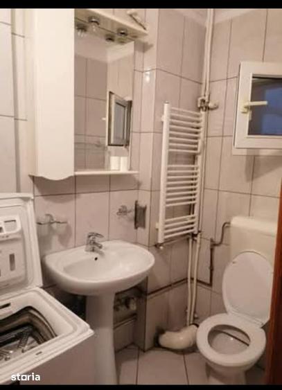 Apartament decomandat 3 camere de vanzare MilitariGorjului 70 mp - 7