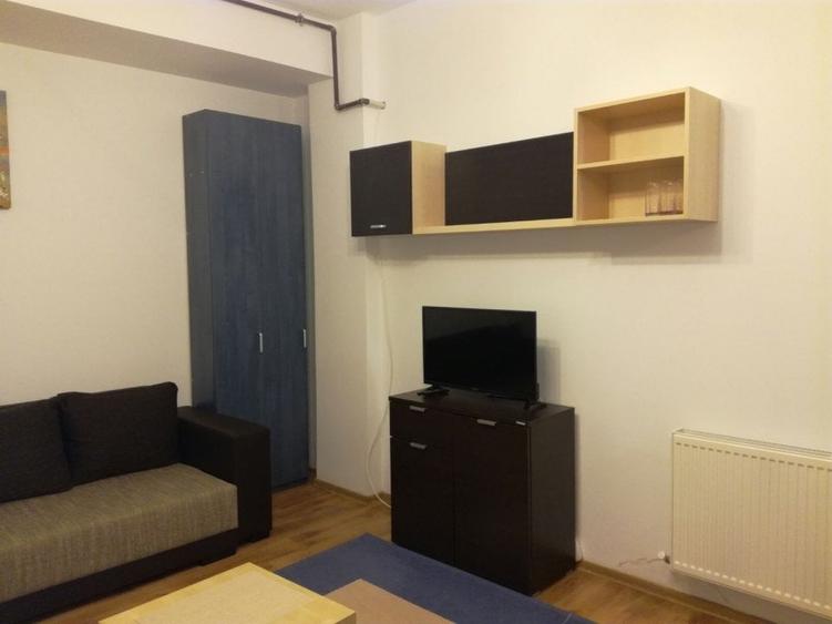 Garsonieră decomandată, mobilată în Tomis Nord