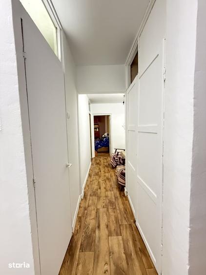Apartament cu 4 camere decomandat în Central