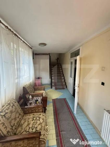 Casă cu 7 camere cu Teren 1352 Mp în Burdujeni