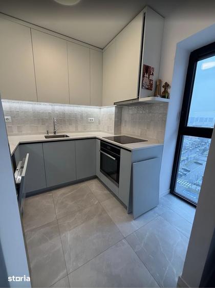Apartament cu 3 camere decomandat în 13 Septembrie
