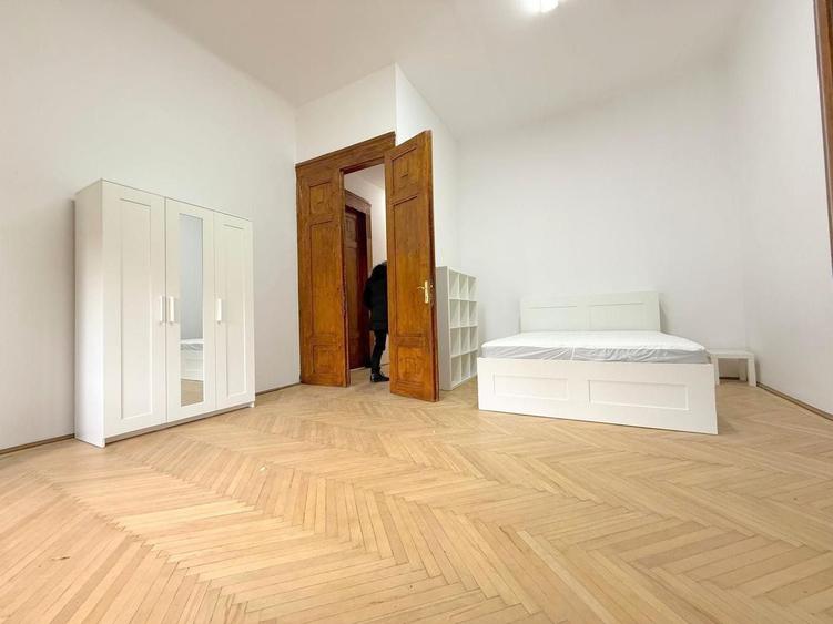 Apartament cu 4 camere decomandat, mobilat în Ultracentral