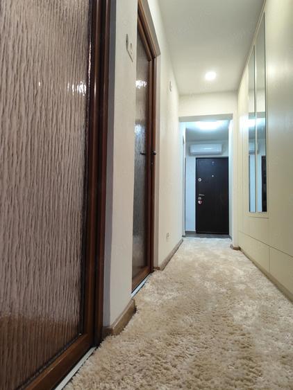 Apartament cu 3 camere decomandat în Micălaca