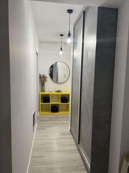 Apartament cu 2 camere decomandat în Central