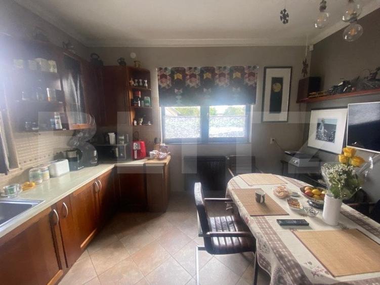 Casă individuală cu 5 camere cu Teren 555 Mp în Unirii