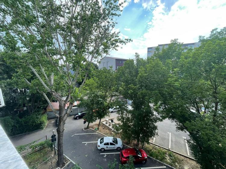Apartament 3 camere | Militari | 500 m Metrou Păcii | 4/4 - 9