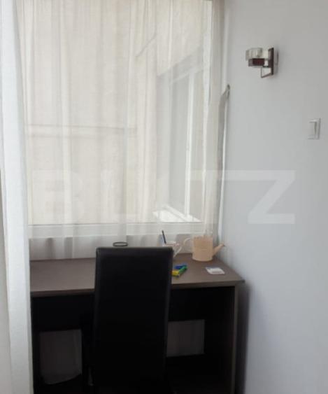Apartament cu 4 camere decomandat în Tudor