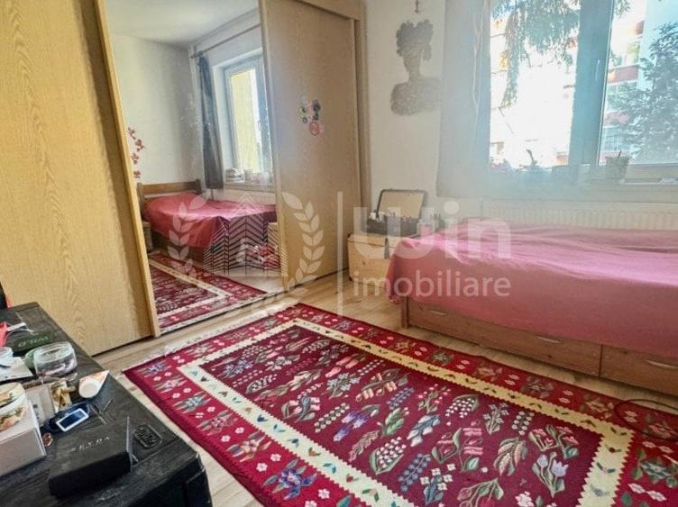 Apartament cu 3 camere semidecomandat, mobilat în Gheorgheni — fotografia 3