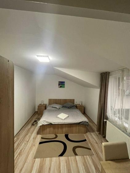 Casă cu 4 camere în Uriu
