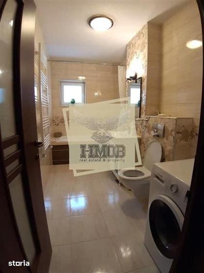 Apartament cu 3 camere semidecomandat, mobilat în Piața Cluj