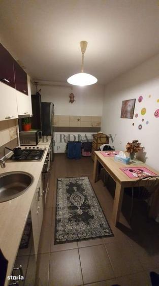Apartament cu 2 camere - 62mpu - Parter - Loc de parcare - 1 Decembrie - 16