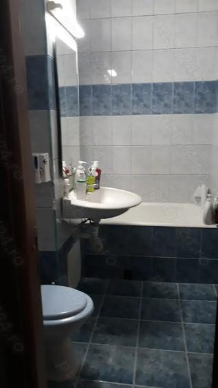 Apartament cu 3 camere decomandat în Tudor