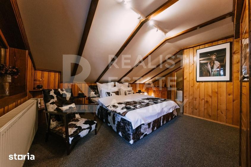 Casă cu 6 camere cu Teren 7469 Mp în Podenii Noi