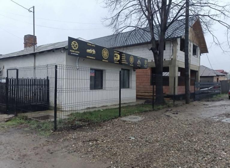Casă cu 4 camere în Oreavul