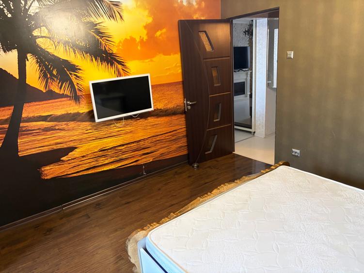 Apartament cu 2 camere semidecomandat în Exterior Vest