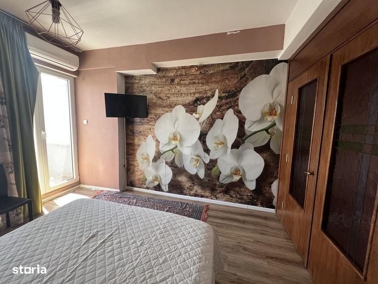 Apartament cu 2 camere în P-ța Universității