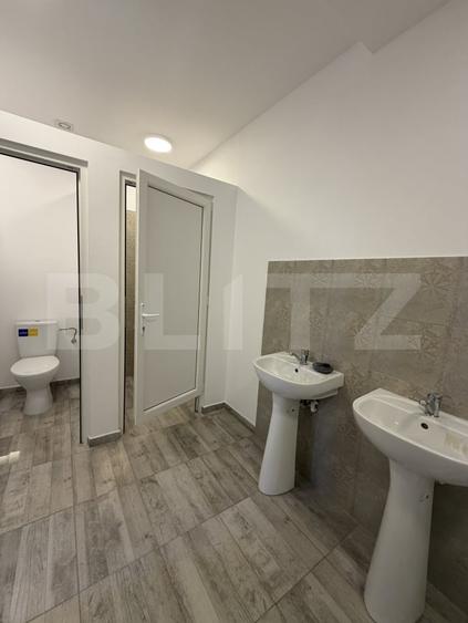 Spațiu comercial, de 329 mp, în Periferie