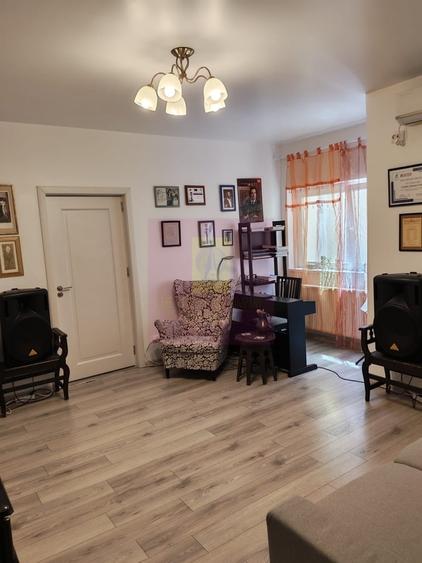 Apartament cu 2 camere decomandat în Foișorul de Foc
