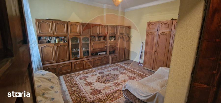 Apartament cu 2 camere în Republicii
