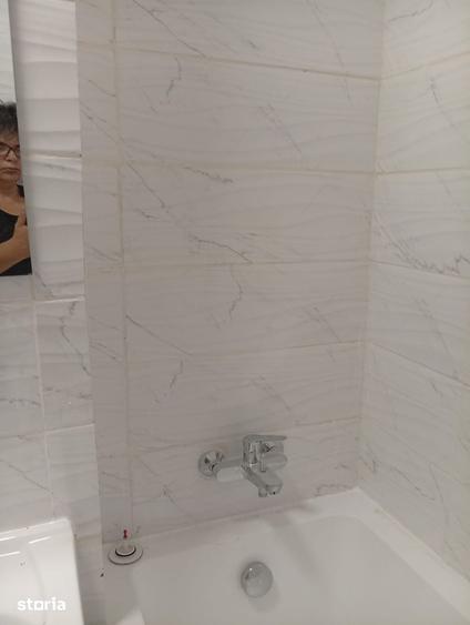 Apartament cu 2 camere decomandat în Berceni