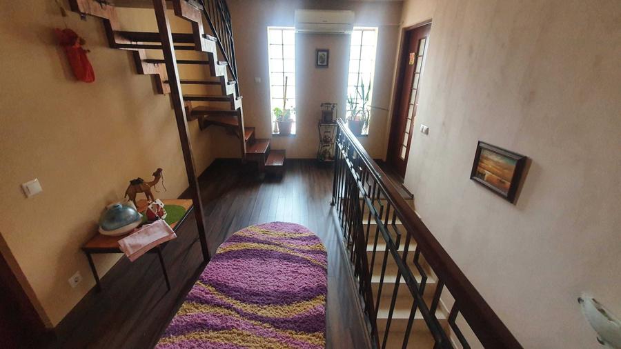 Casă cu 4 camere cu Teren 190 Mp în Brâncoveanu