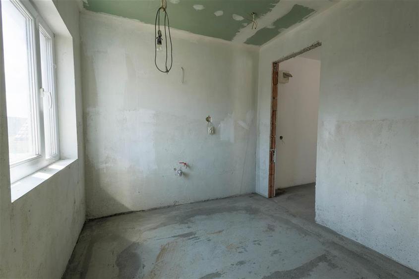 Casă individuală cu 5 camere cu Teren 319 Mp în Avantgarden