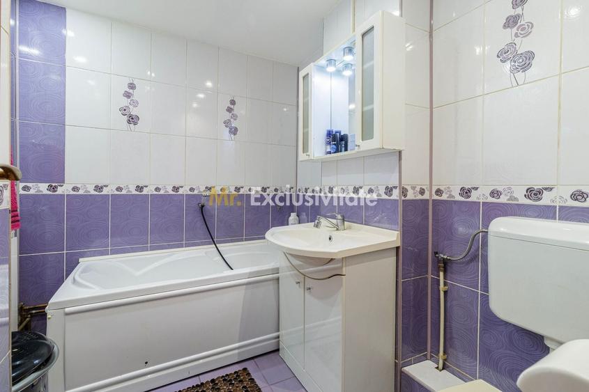 Apartament cu 3 camere decomandat în Central
