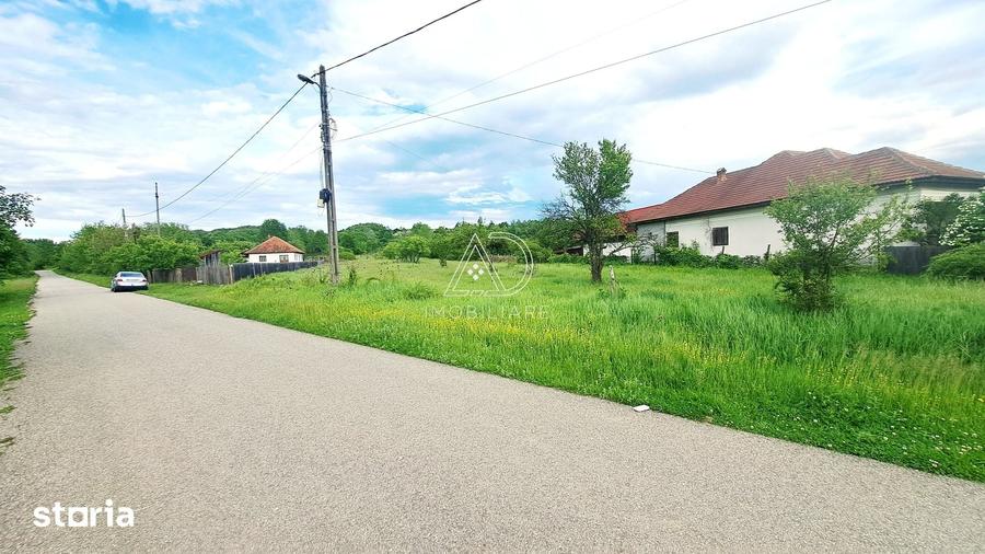 Teren de 7443 mp, în Săcelu
